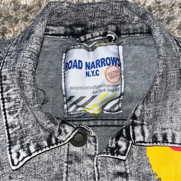 Road Narrows N.Y.C size medium men’s Jean distressed jacket - Picture 3 of 11